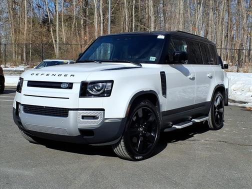 2024 Land Rover Defender 110 P300