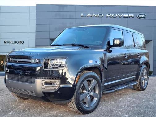 2025 Land Rover Defender 110 P500 X-Dynamic SE