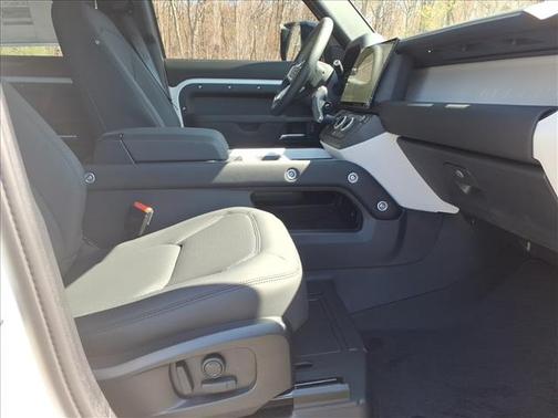 Fuji White 2026 Land Rover Defender P300 S