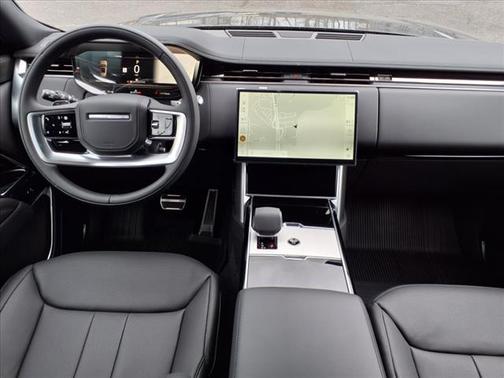 2025 Land Rover Range Rover SE LWB