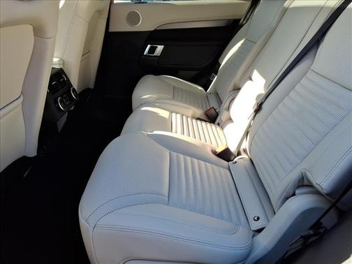 2026 Land Rover Discovery Gemini Edition