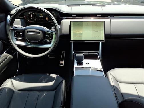 Gray 2026 Land Rover Range Rover P400 SE 7 Seat