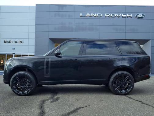 2026 Land Rover Range Rover P400 SE 7 Seat