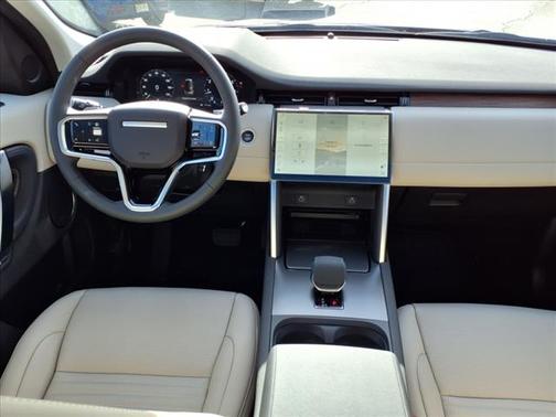2025 Land Rover Discovery Sport S