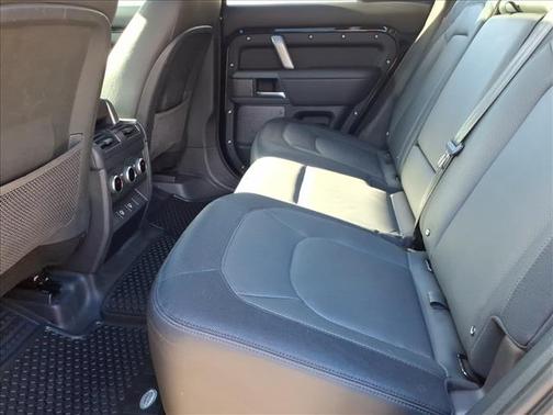 2023 Land Rover Defender 110 X-Dynamic SE