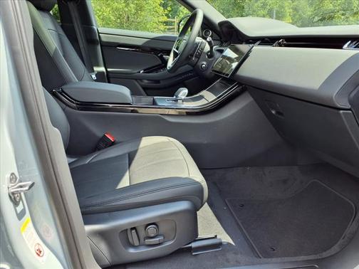 2026 Land Rover Range Rover Evoque S