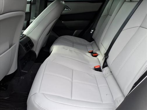 2026 Land Rover Range Rover Velar P250 SE R-Dynamic