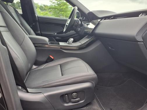 2025 Land Rover Range Rover Evoque S