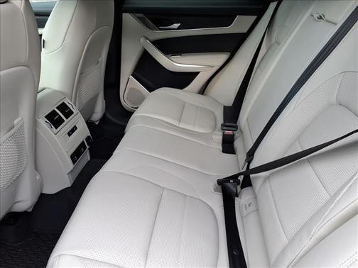 2026 Jaguar F-PACE R-Dynamic S P400 AWD Automatic