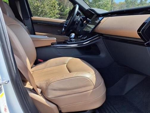 2023 Land Rover Range Rover Sport SE