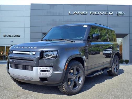 2025 Land Rover Defender 110 S