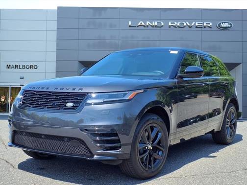 2026 Land Rover Range Rover Velar Dynamic SE