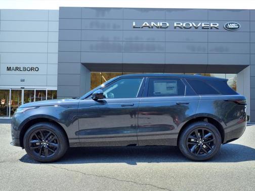2026 Land Rover Range Rover Velar Dynamic SE