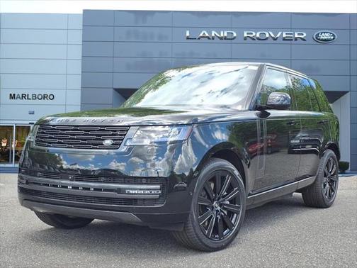 2025 Land Rover Range Rover SE