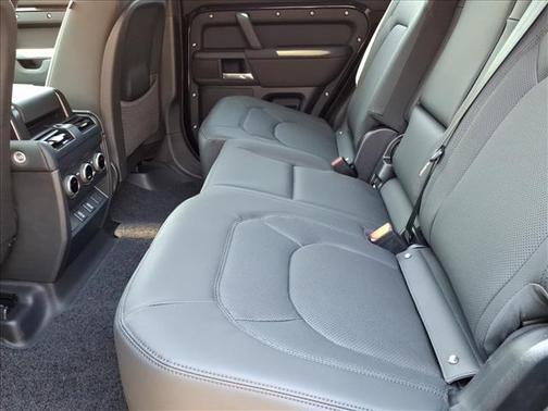 Santorini Black Metallic 2026 Land Rover Defender P300 S