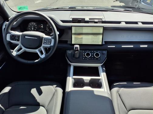 2025 Land Rover Defender 110 S