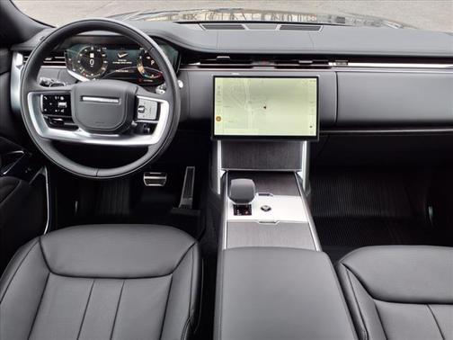2025 Land Rover Range Rover P530 SE