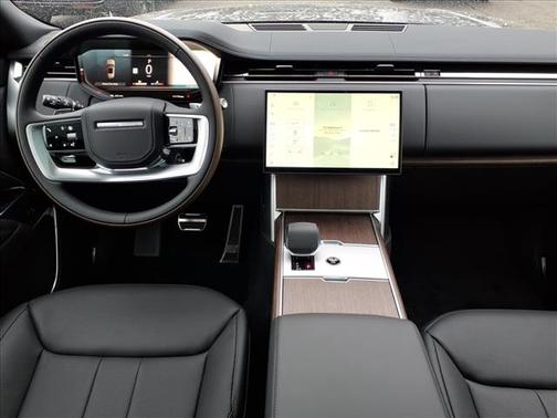 2026 Land Rover Range Rover P400 SE