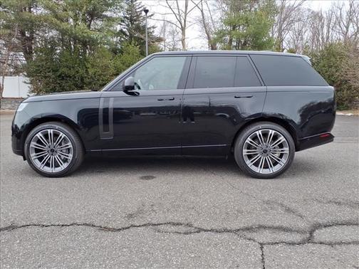 2026 Land Rover Range Rover P400 SE