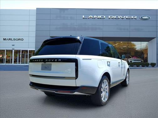 White 2026 Land Rover Range Rover P400 SE