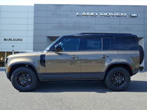 2026 Land Rover Defender 110