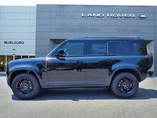 2025 Land Rover Defender 110 S