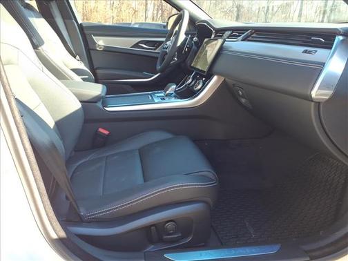 2024 Jaguar XF R-Dynamic SE P250 AWD Automatic