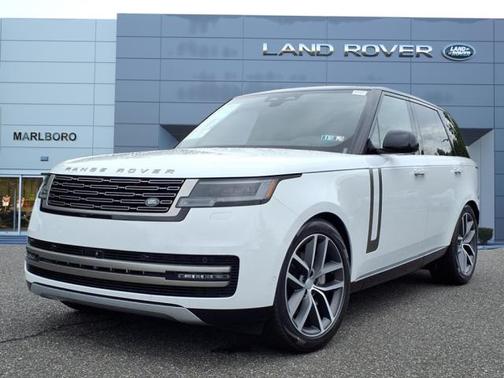 2025 Land Rover Range Rover P400 SE