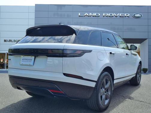 2025 Land Rover Range Rover Velar P250 SE R-Dynamic