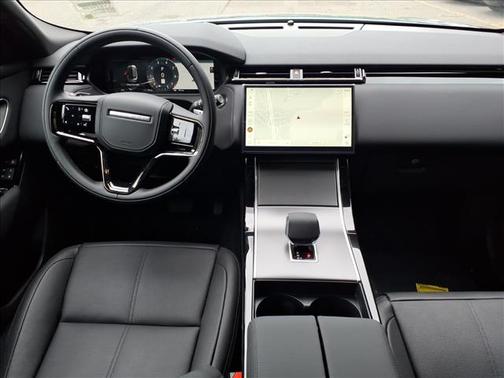 Giola Green Metallic 2026 Land Rover Range Rover Velar P250 S