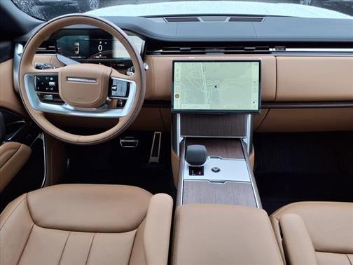2025 Land Rover Range Rover SE LWB