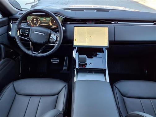 2025 Land Rover Range Rover Sport SE