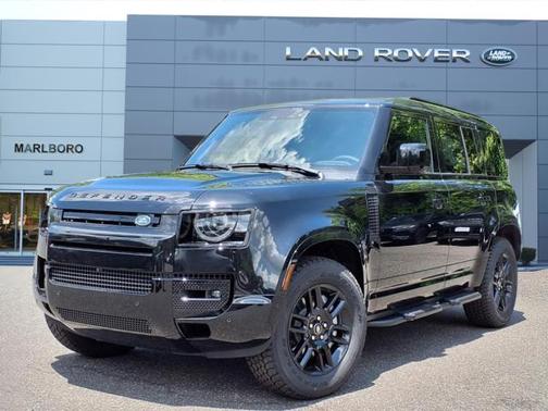 2025 Land Rover Defender 110 X-Dynamic SE