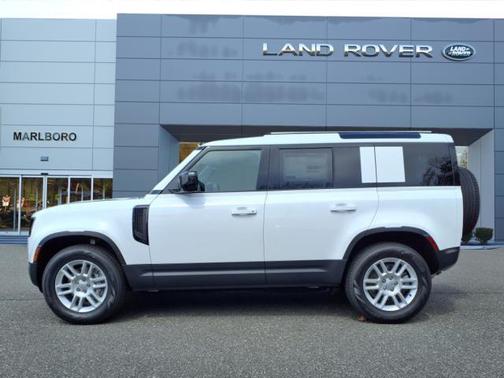 2025 Land Rover Defender 110 P300