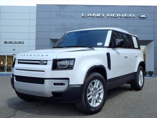 2025 Land Rover Defender 110 P300