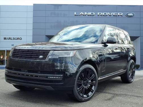 2026 Land Rover Range Rover P530 SE