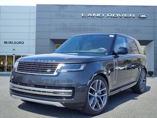 2025 Land Rover Range Rover P530 SE