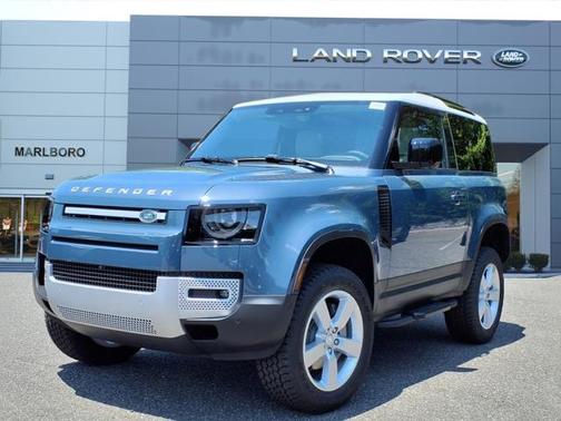 2025 Land Rover Defender 90 S