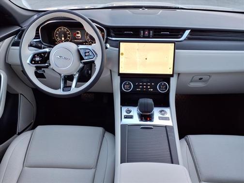 2025 Jaguar F-PACE P250
