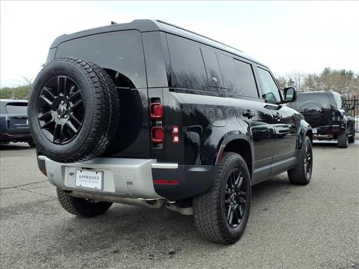 2024 Land Rover Defender 110 P400 S