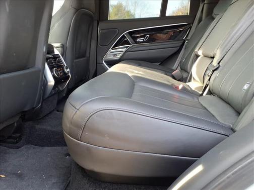 2022 Land Rover Range Rover P400 SE