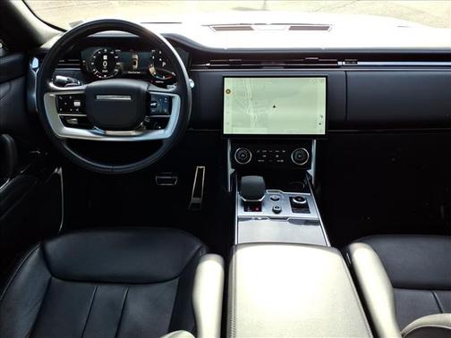 2022 Land Rover Range Rover P400 SE