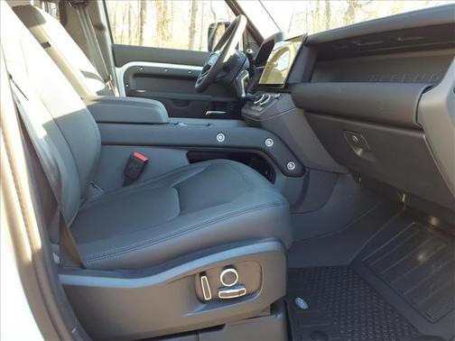 2026 Land Rover Defender P300 S