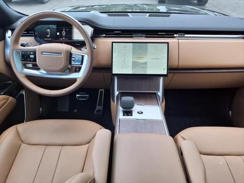 2025 Land Rover Range Rover SE