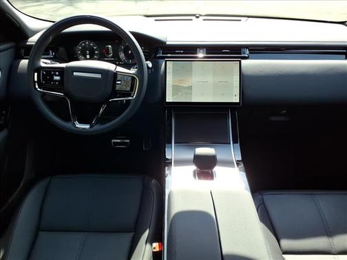 Santorini Black Metallic 2026 Land Rover Range Rover Velar P250 SE R-Dynamic
