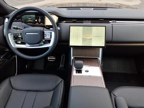 2026 Land Rover Range Rover P400 SE