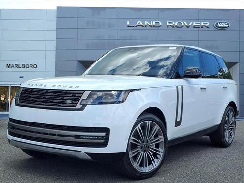 2025 Land Rover Range Rover SE