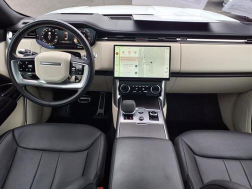 2022 Land Rover Range Rover SE LWB