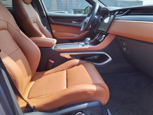 2025 Jaguar F-PACE P250