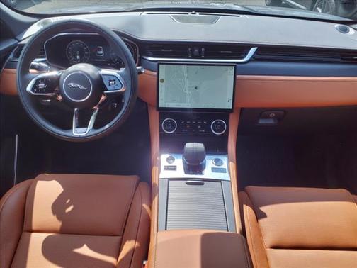 2025 Jaguar F-PACE P250